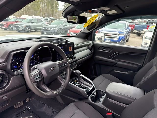 Used 2025 Chevrolet Colorado Trail Boss image 17