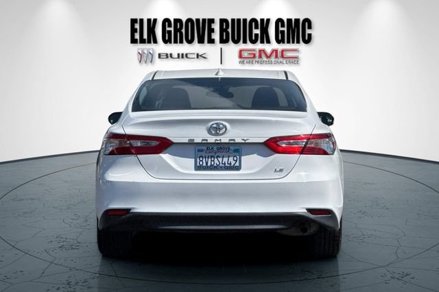 Used 2019 Toyota Camry LE FWD image 5