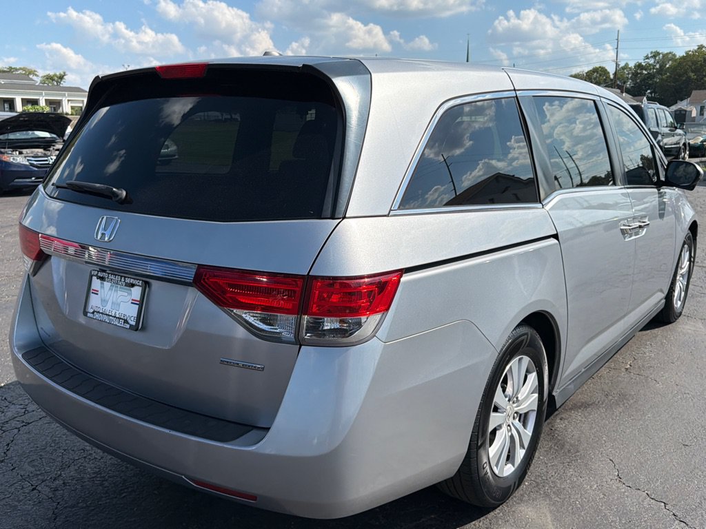 Used 2016 Honda Odyssey SE image 7