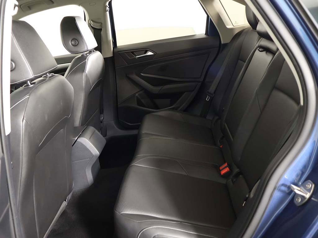Used 2019 Volkswagen Jetta SE FWD image 33