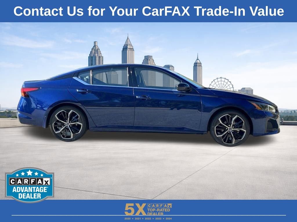 Used 2024 Nissan Altima 2.5 SR w/ SR Premium Package image 27