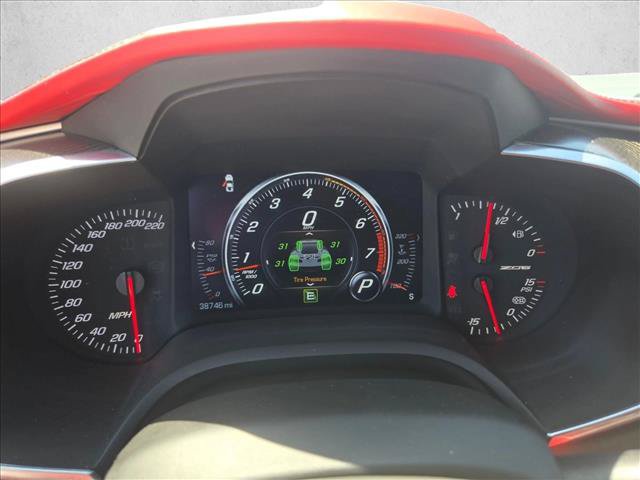 Used 2015 Chevrolet Corvette Z06 w/ 3LZ Preferred Equipment Group RWD image 18