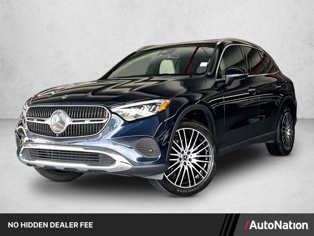 Used 2024 Mercedes-Benz GLC 300 image 1
