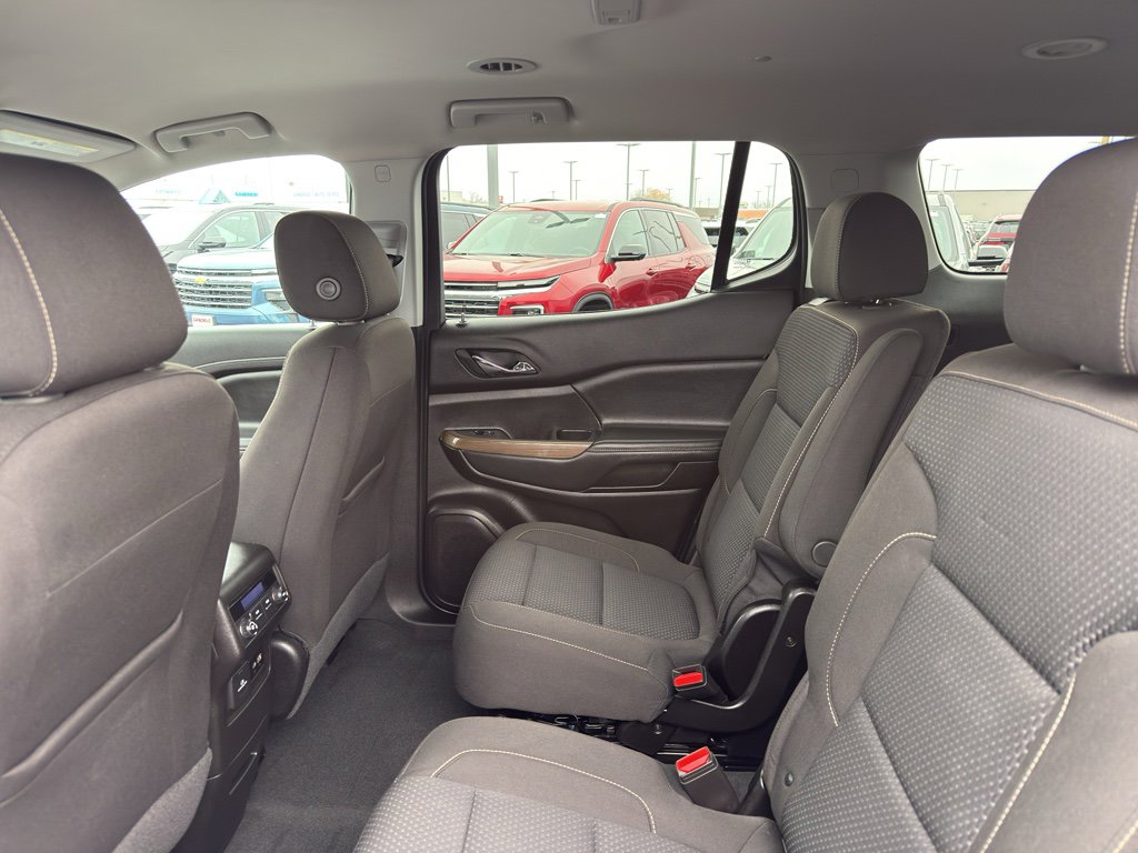Used 2023 GMC Acadia SLE w/ Driver Convenience Package image 33