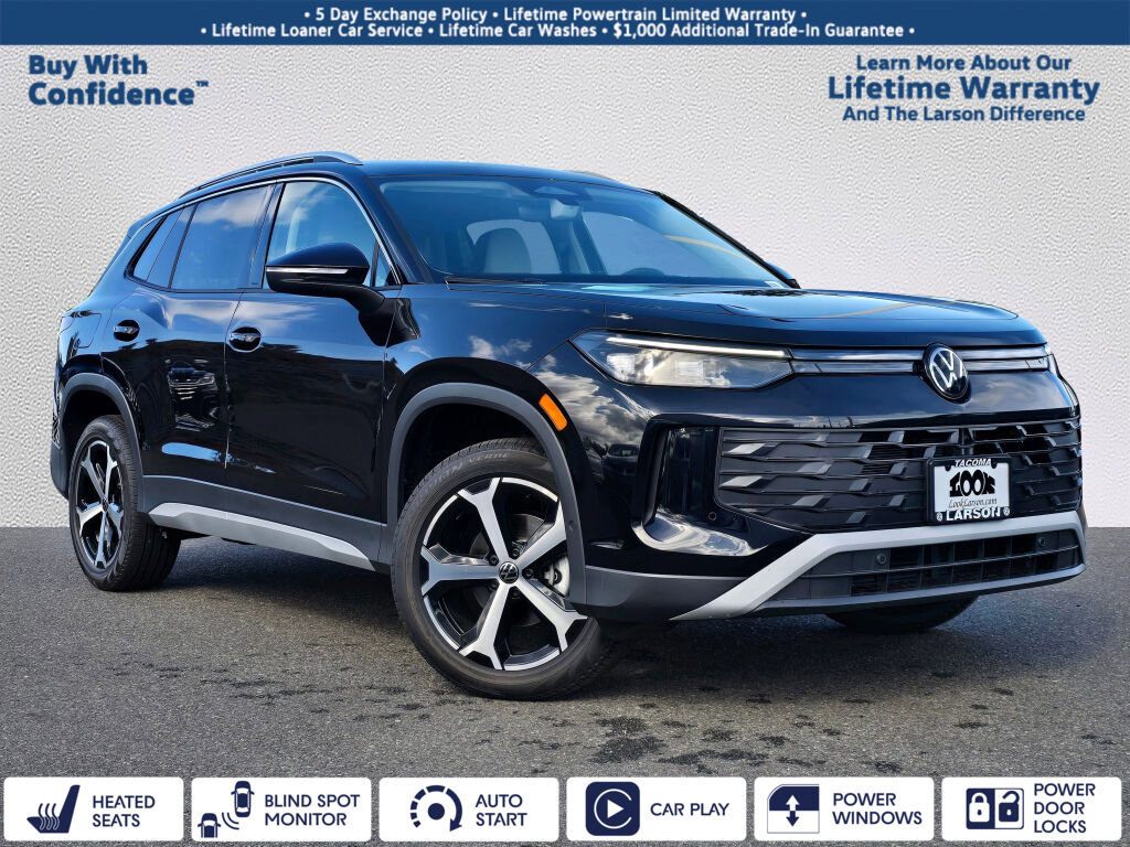 New 2025 Volkswagen Tiguan SE image 1