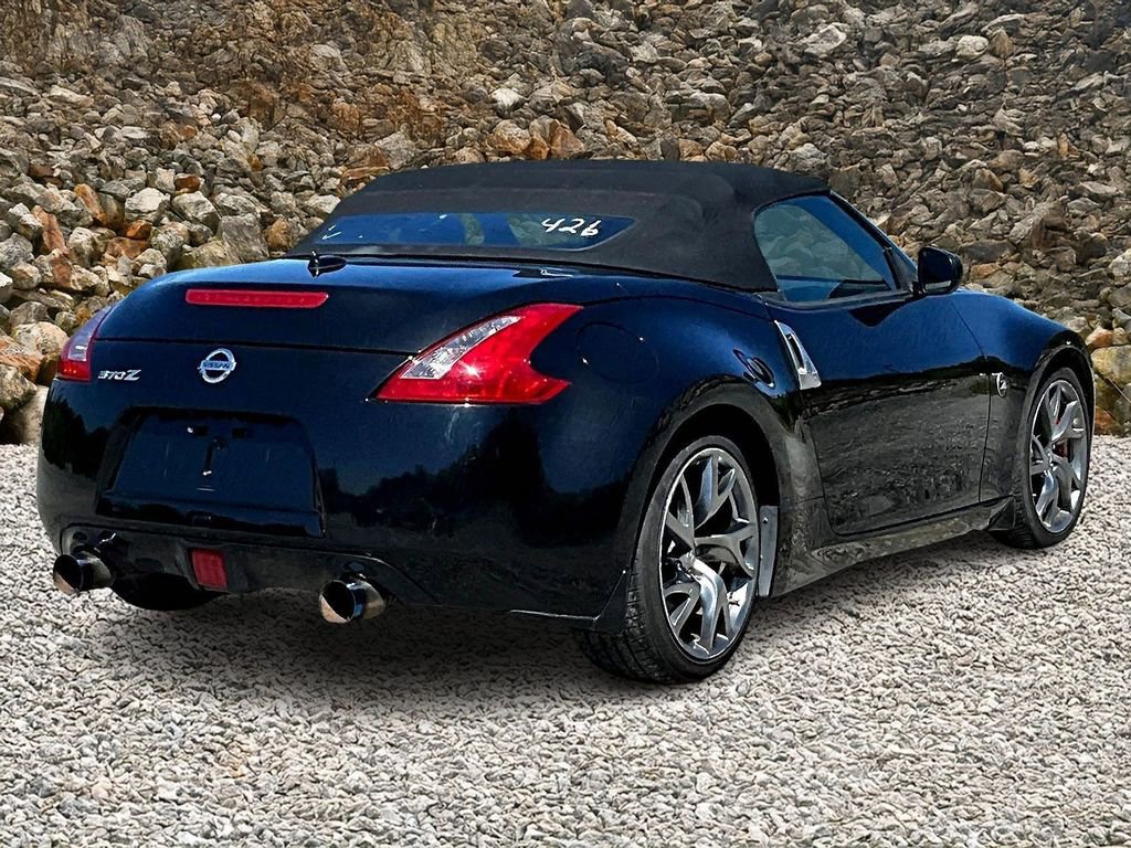 Used 2014 Nissan 370Z Touring w/ Sport Package image 2