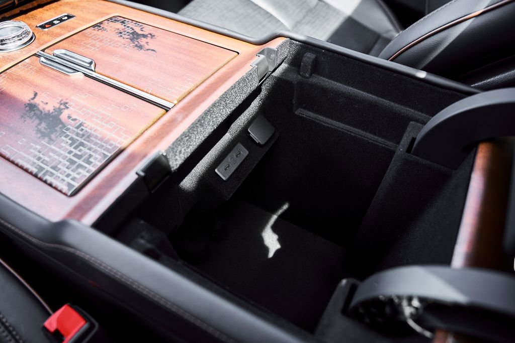 Used 2025 Lincoln Navigator Black Label AWD/4WD image 71