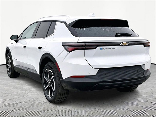 New 2026 Chevrolet Equinox EV LT image 4
