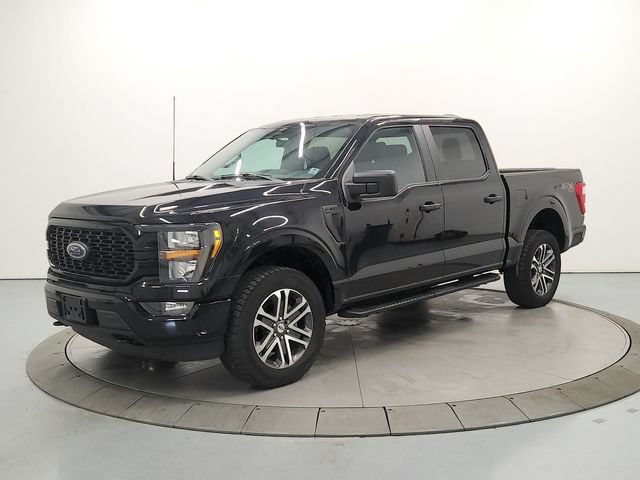 Used 2023 Ford F150 XL AWD/4WD image 3