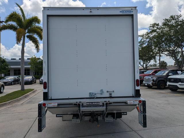 New 2026 Ford F550 2WD Regular Cab Super Duty image 5