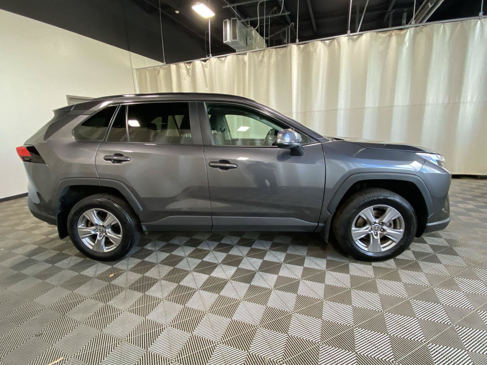 Used 2024 Toyota RAV4 XLE w/ Convenience Package AWD/4WD image 17