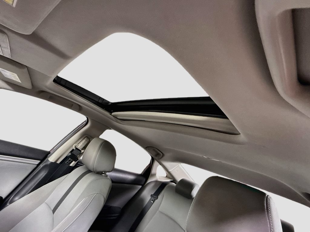 Used 2016 Honda Civic EX image 10