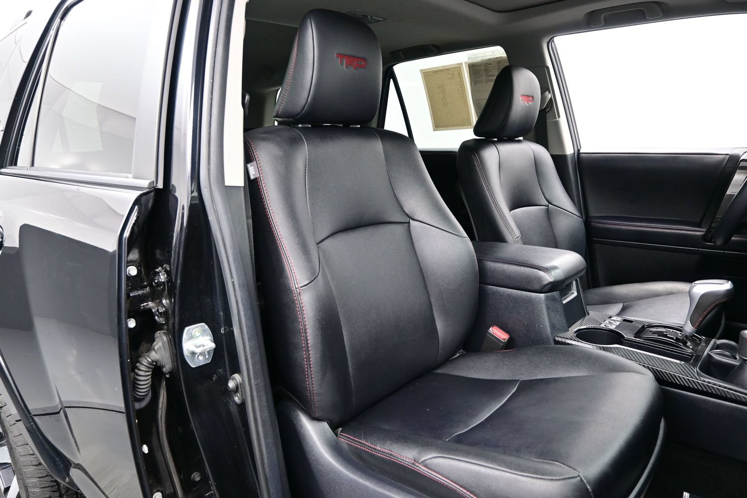 Used 2022 Toyota 4Runner TRD Off-Road Premium AWD/4WD image 14