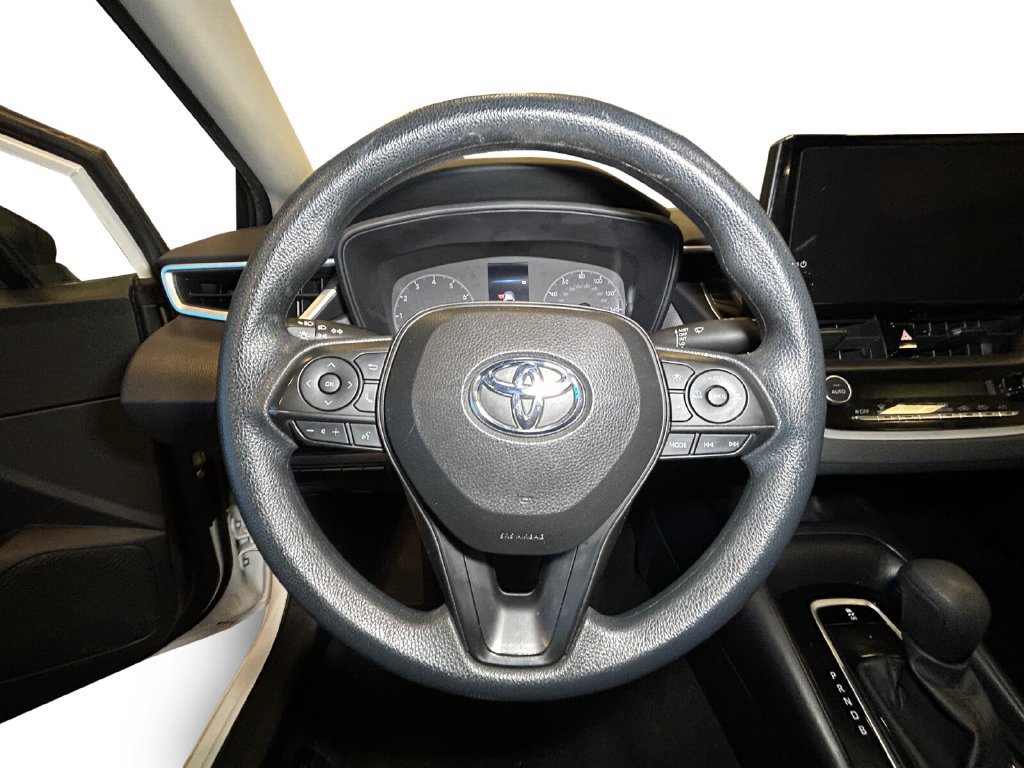 Used 2024 Toyota Corolla LE FWD image 12