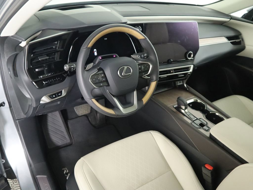 Used 2024 Lexus RX 350 Premium Plus image 9