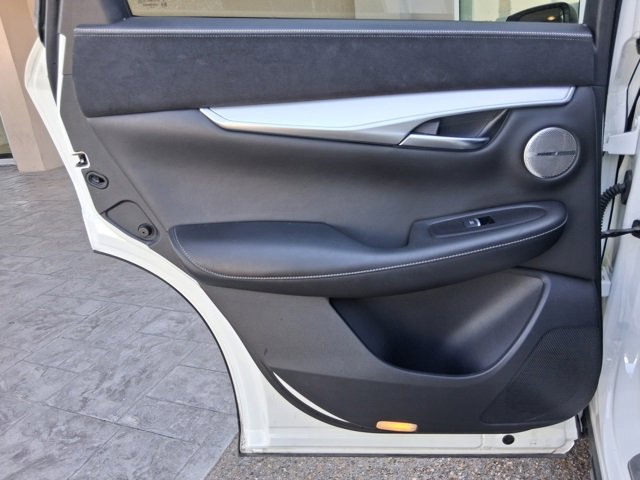 Used 2022 INFINITI QX50 Sensory image 15