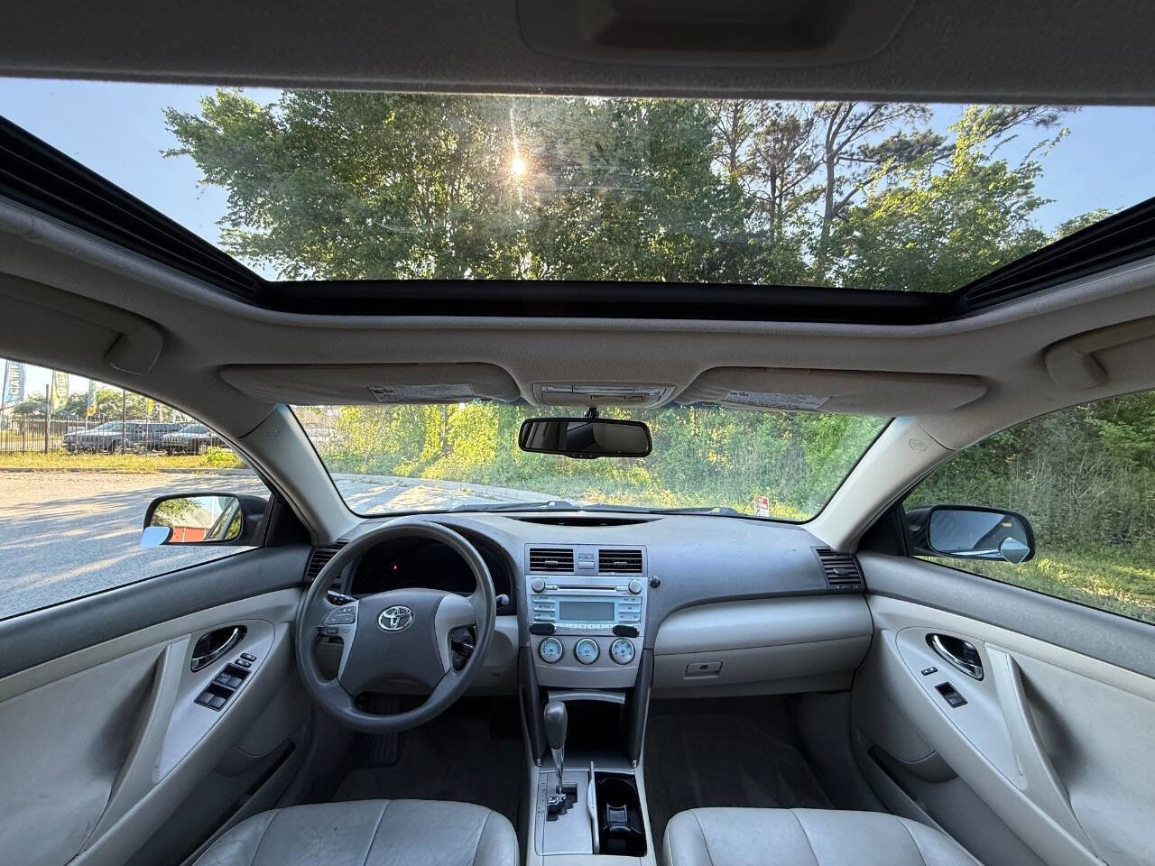 Used 2007 Toyota Camry XLE FWD image 22
