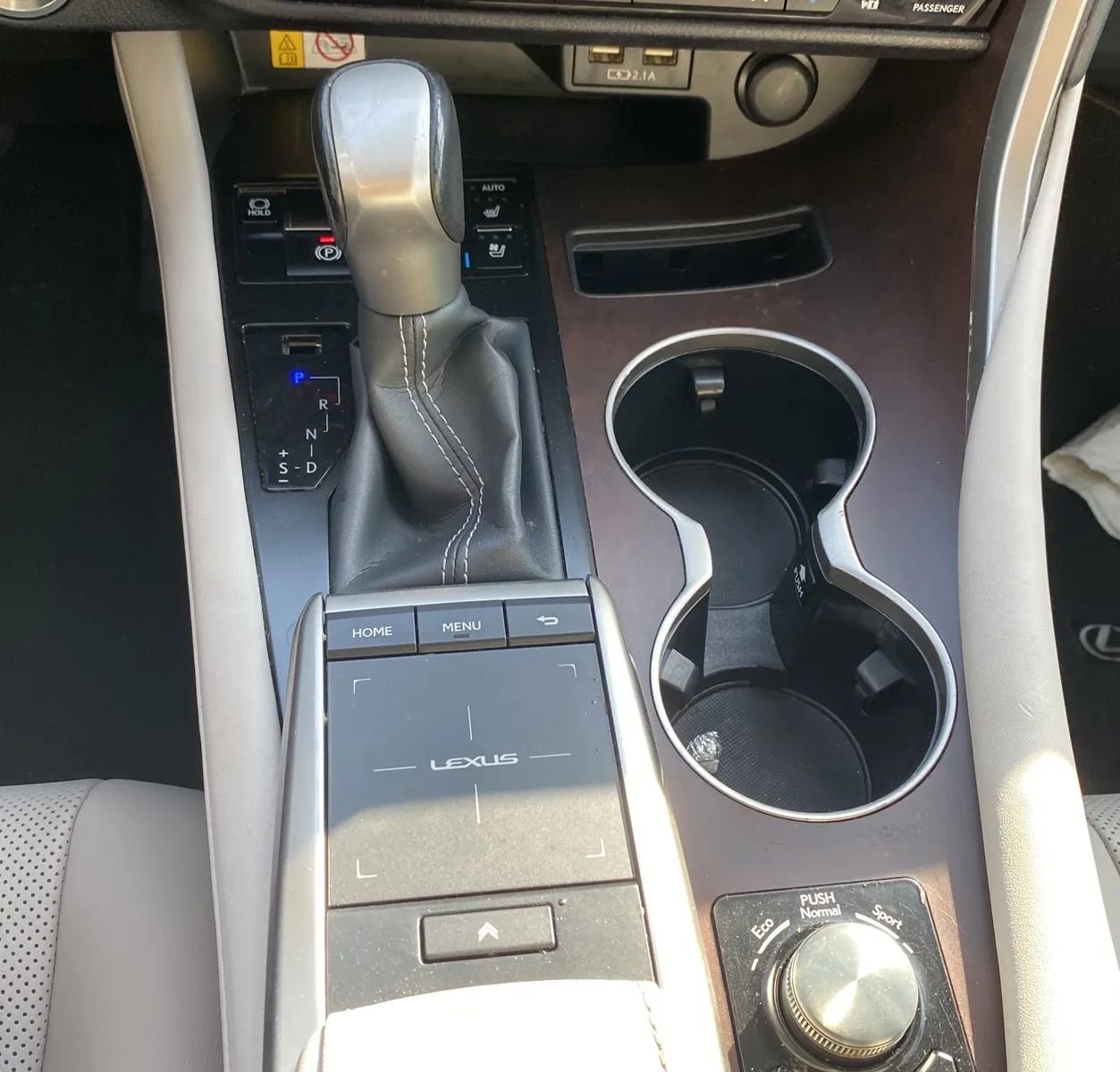 Used 2022 Lexus RX 450h AWD w/ Premium Package image 15