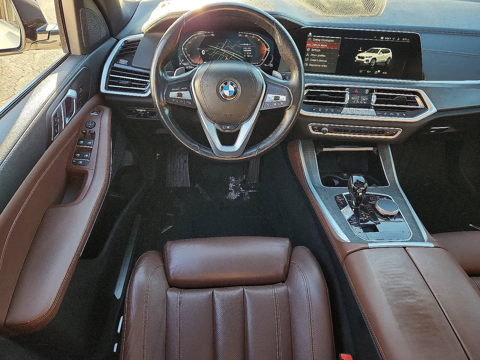 Used 2022 BMW X5 xDrive40i w/ Parking Assistance Package AWD/4WD image 12
