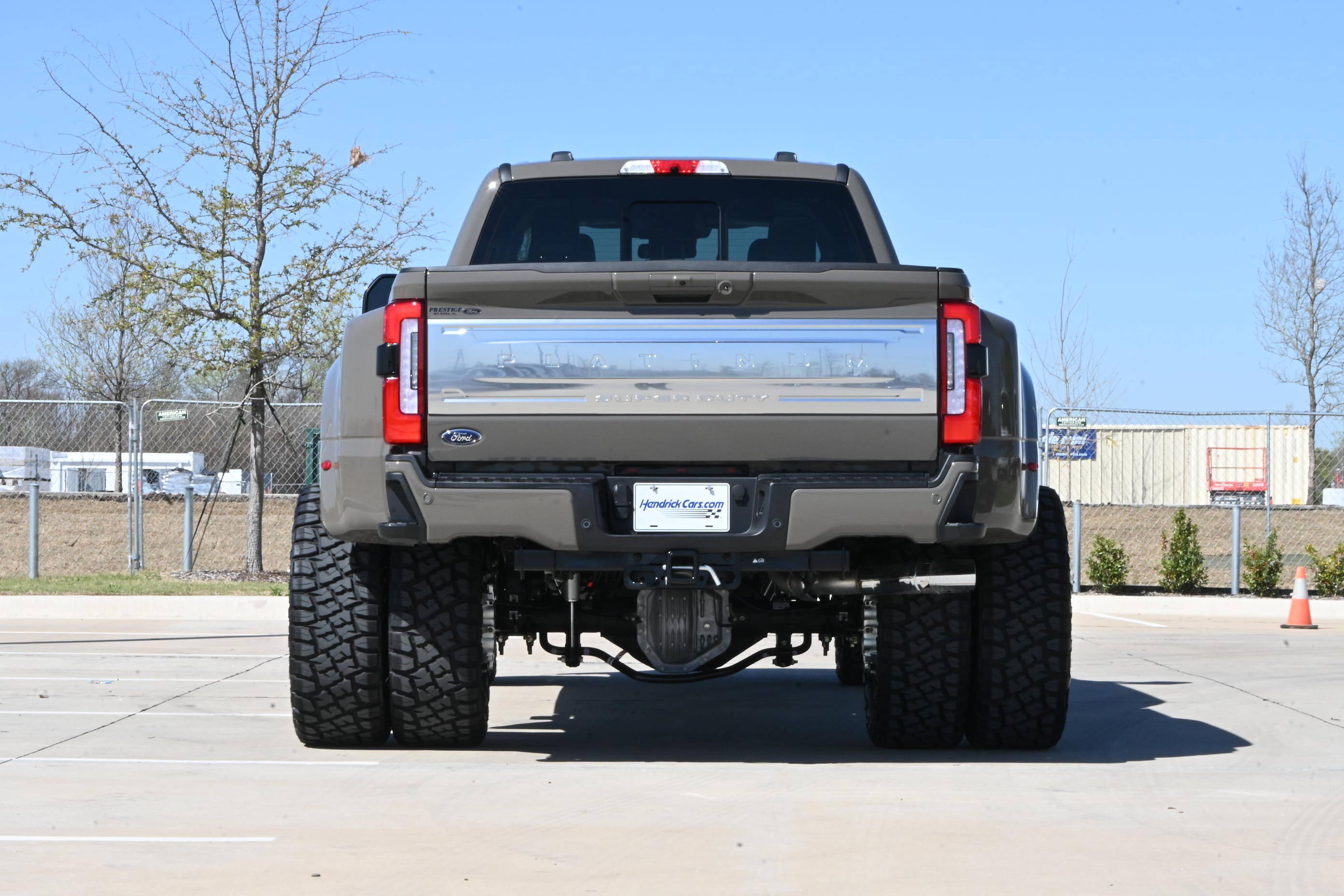 Used 2026 Ford F450 Platinum w/ Platinum Plus Package image 7