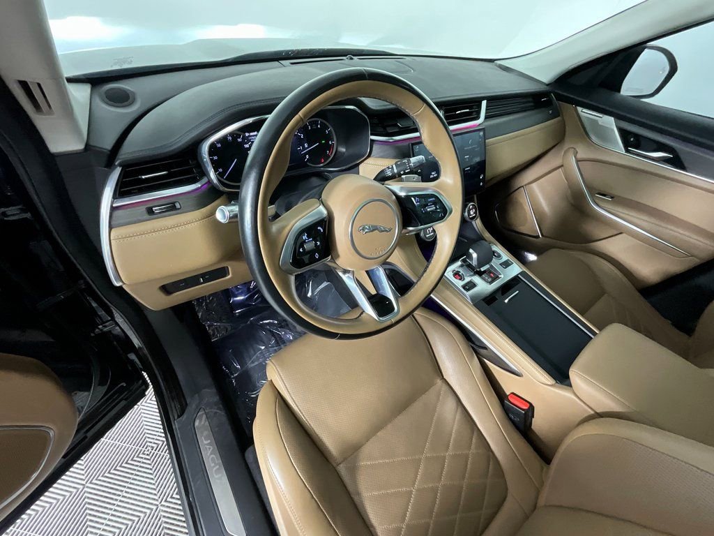 Used 2022 Jaguar F-PACE S image 15