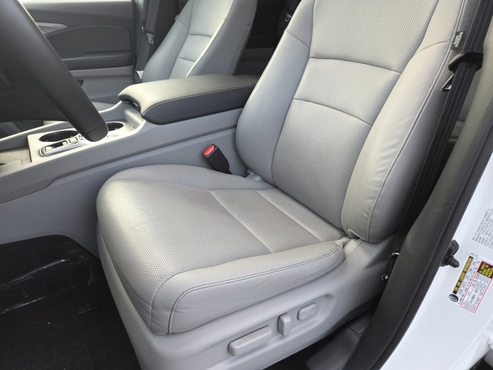 Certified 2024 Honda Ridgeline RTL image 28