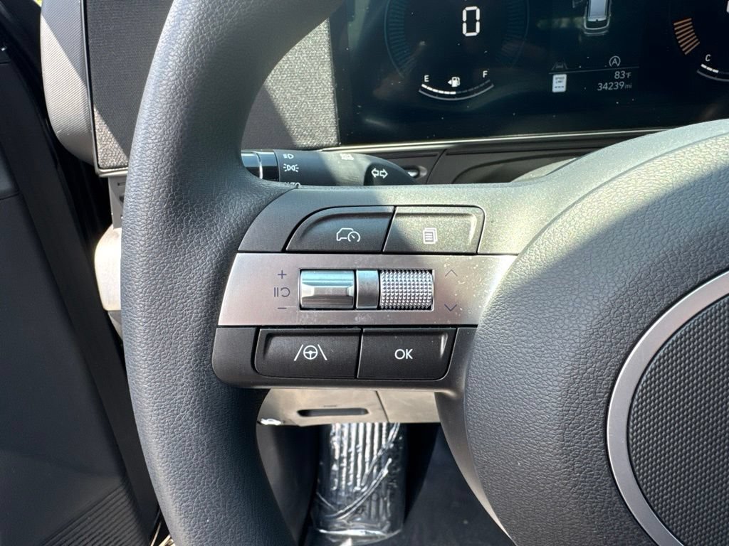 Certified 2025 Hyundai Kona SE AWD/4WD image 20