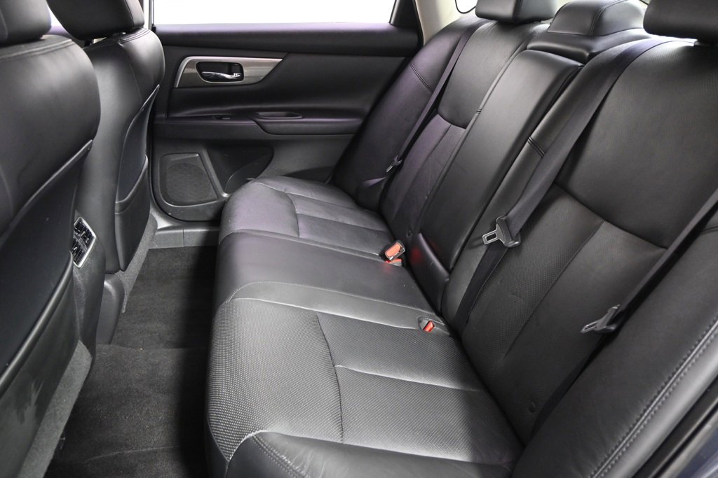 Used 2014 Nissan Altima 2.5 SL w/ Moonroof Package image 21