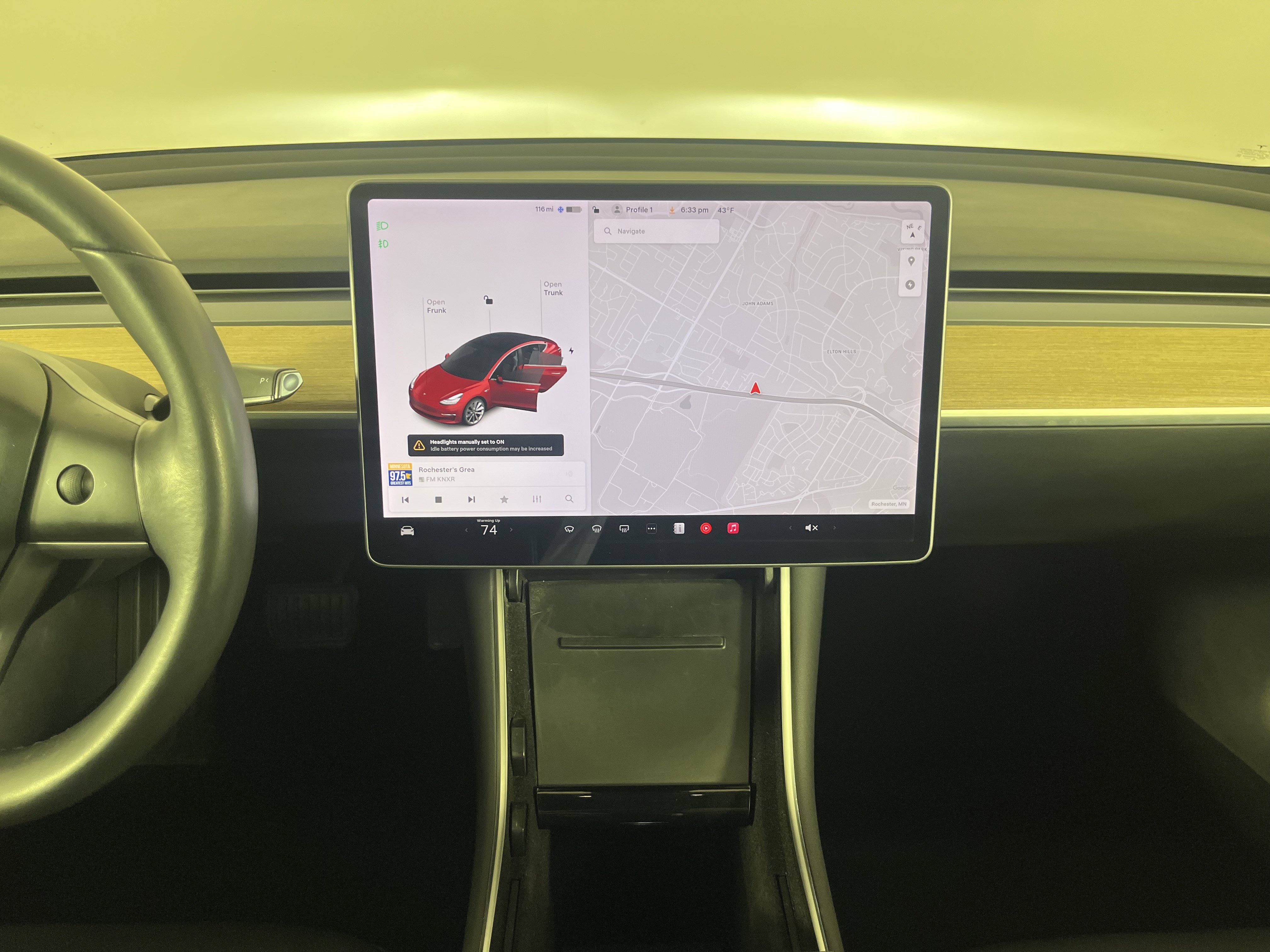 Used 2018 Tesla Model 3 Long Range image 13