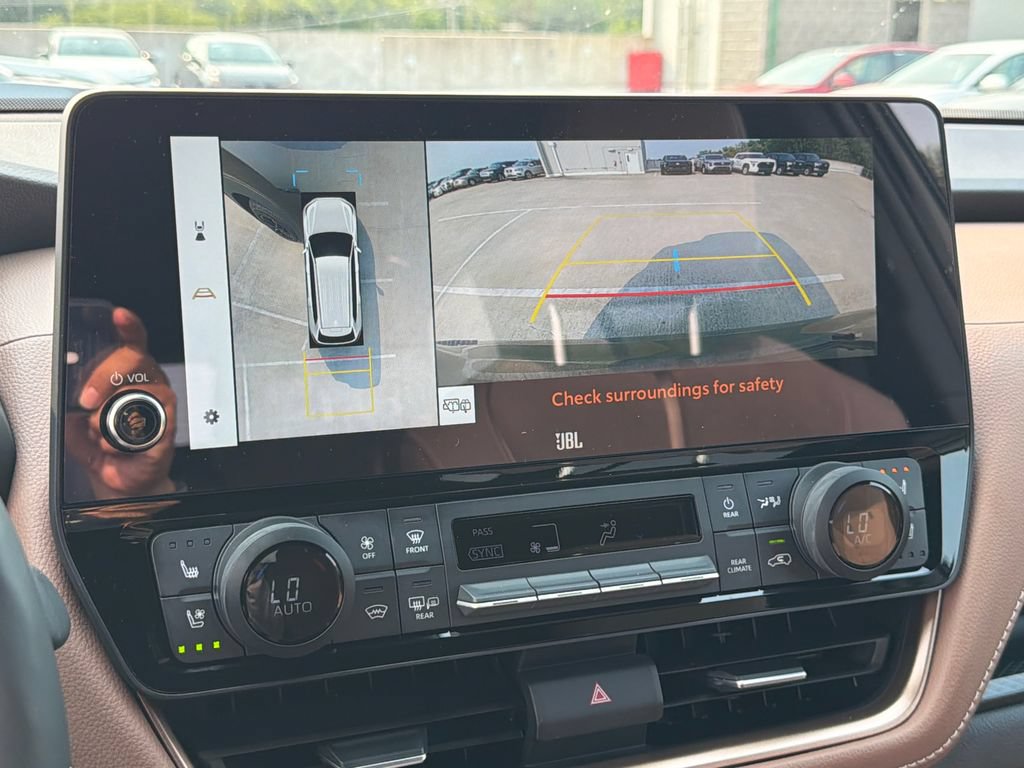 Used 2026 Toyota Grand Highlander AWD Hybrid image 35