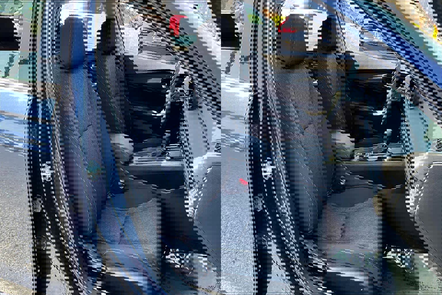 Used 2023 Honda Accord EX image 9