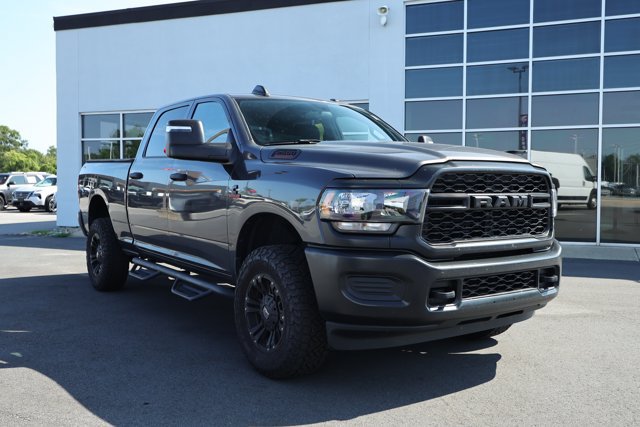 Certified 2024 RAM 2500 Tradesman AWD/4WD image 3