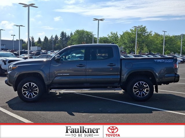 Certified 2022 Toyota Tacoma TRD Sport w/ Technology Package AWD/4WD image 4