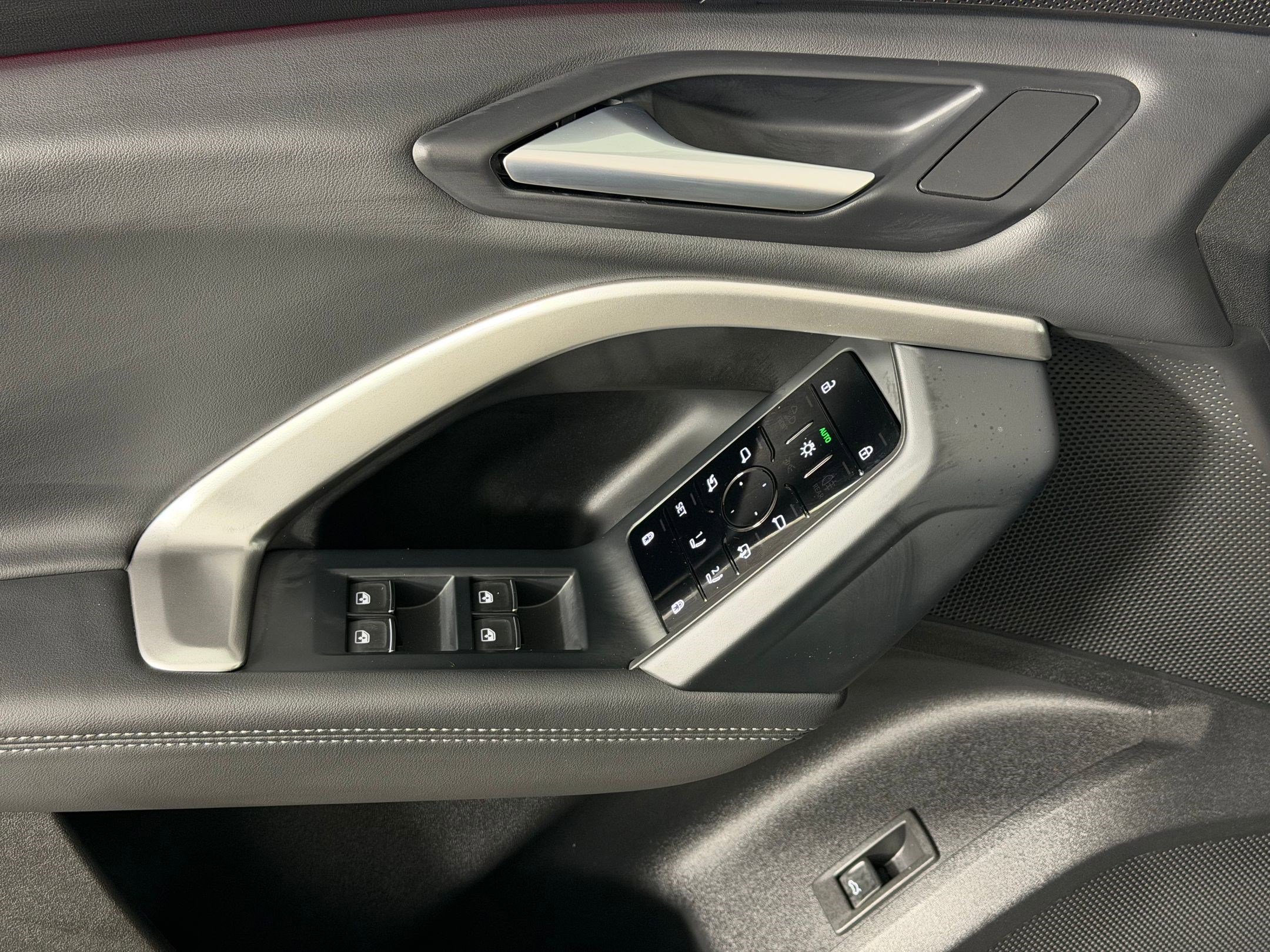 New 2026 Audi Q5 Premium AWD/4WD image 13