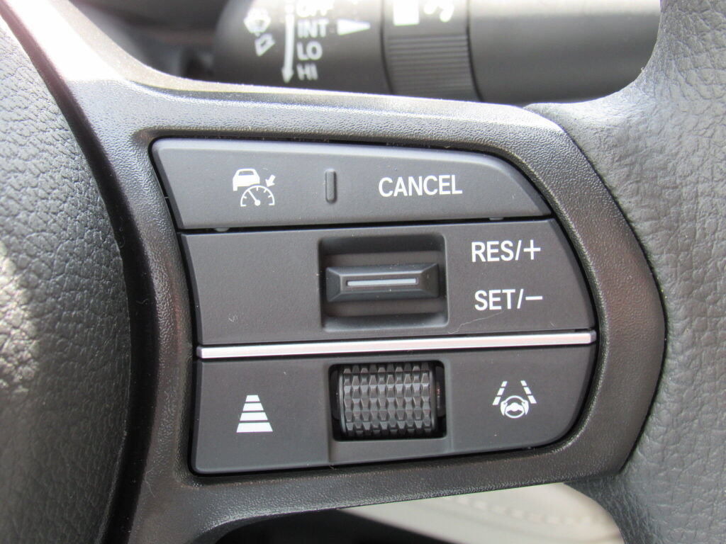 Used 2024 Honda Accord EX image 11