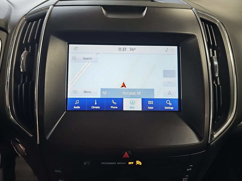 Used 2020 Ford Edge Titanium w/ Equipment Group 301A AWD/4WD image 60