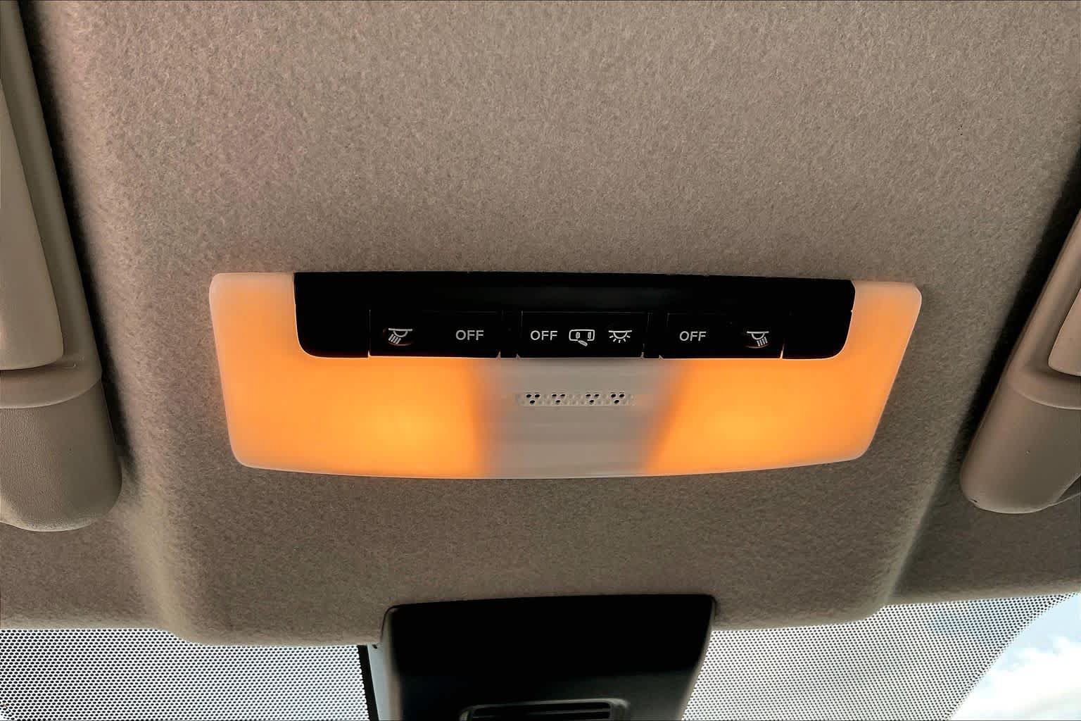 Used 2024 Nissan Kicks S FWD image 33