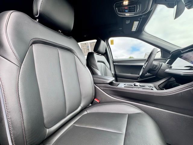 Used 2025 Jeep Wagoneer S Limited image 15