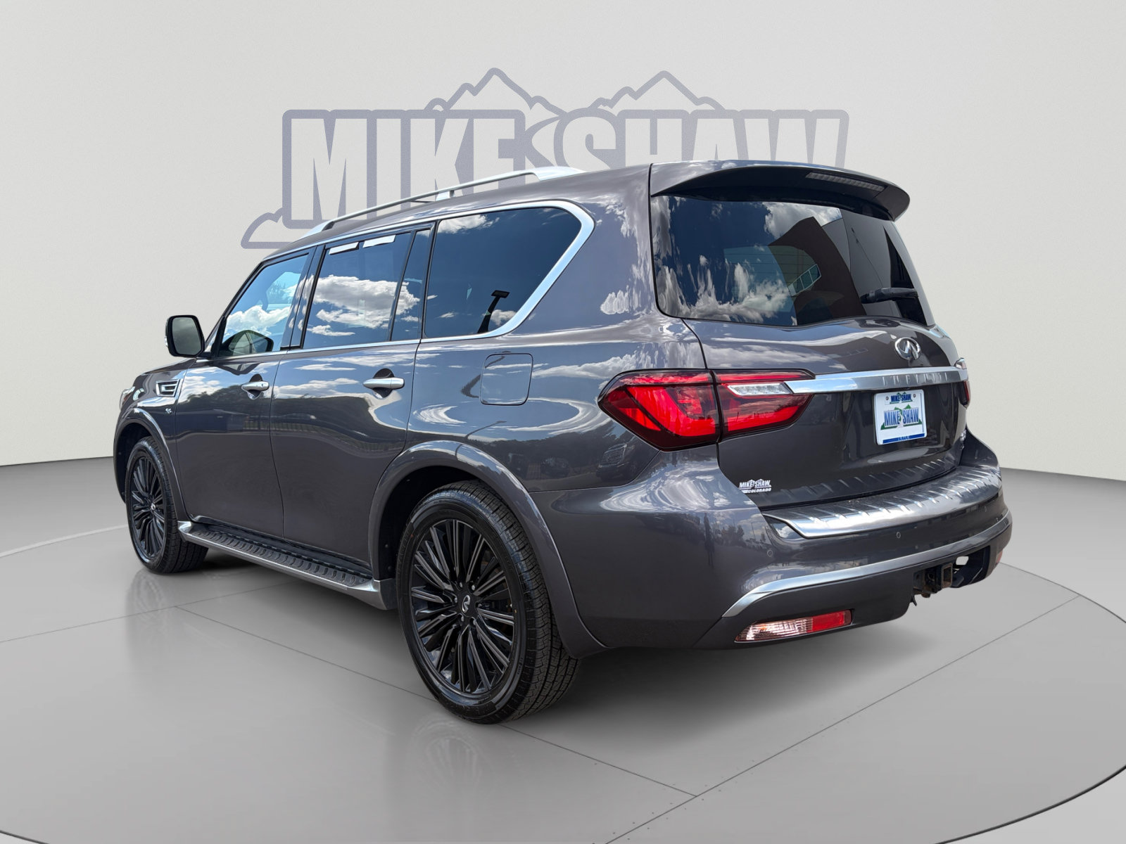 Used 2019 INFINITI QX80 Limited AWD/4WD image 3