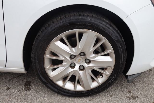 Used 2018 Chevrolet Impala LS image 13