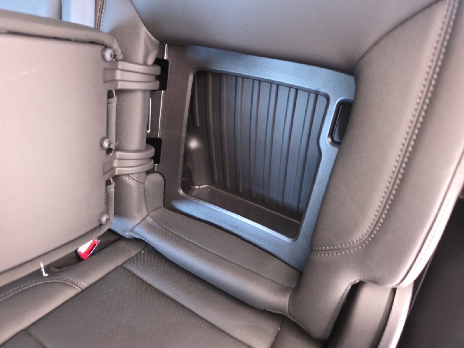 Used 2024 GMC Sierra 1500 SLT w/ SLT Premium Package image 30