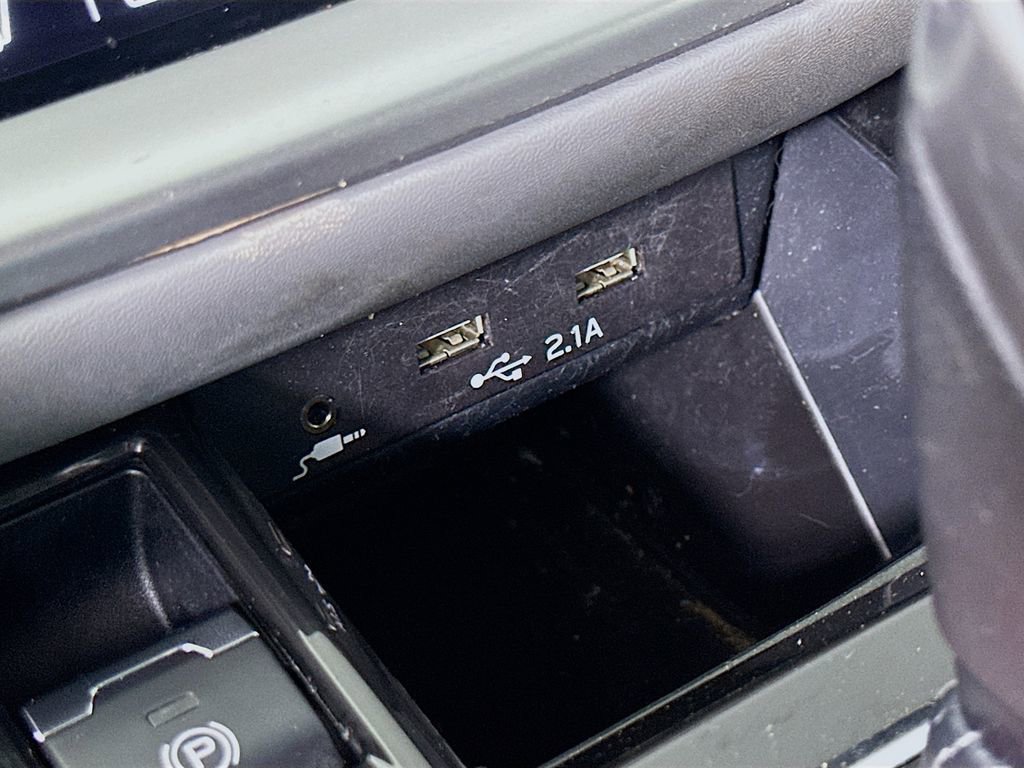 Used 2022 Subaru Outback Limited w/ Popular Package #2 image 29