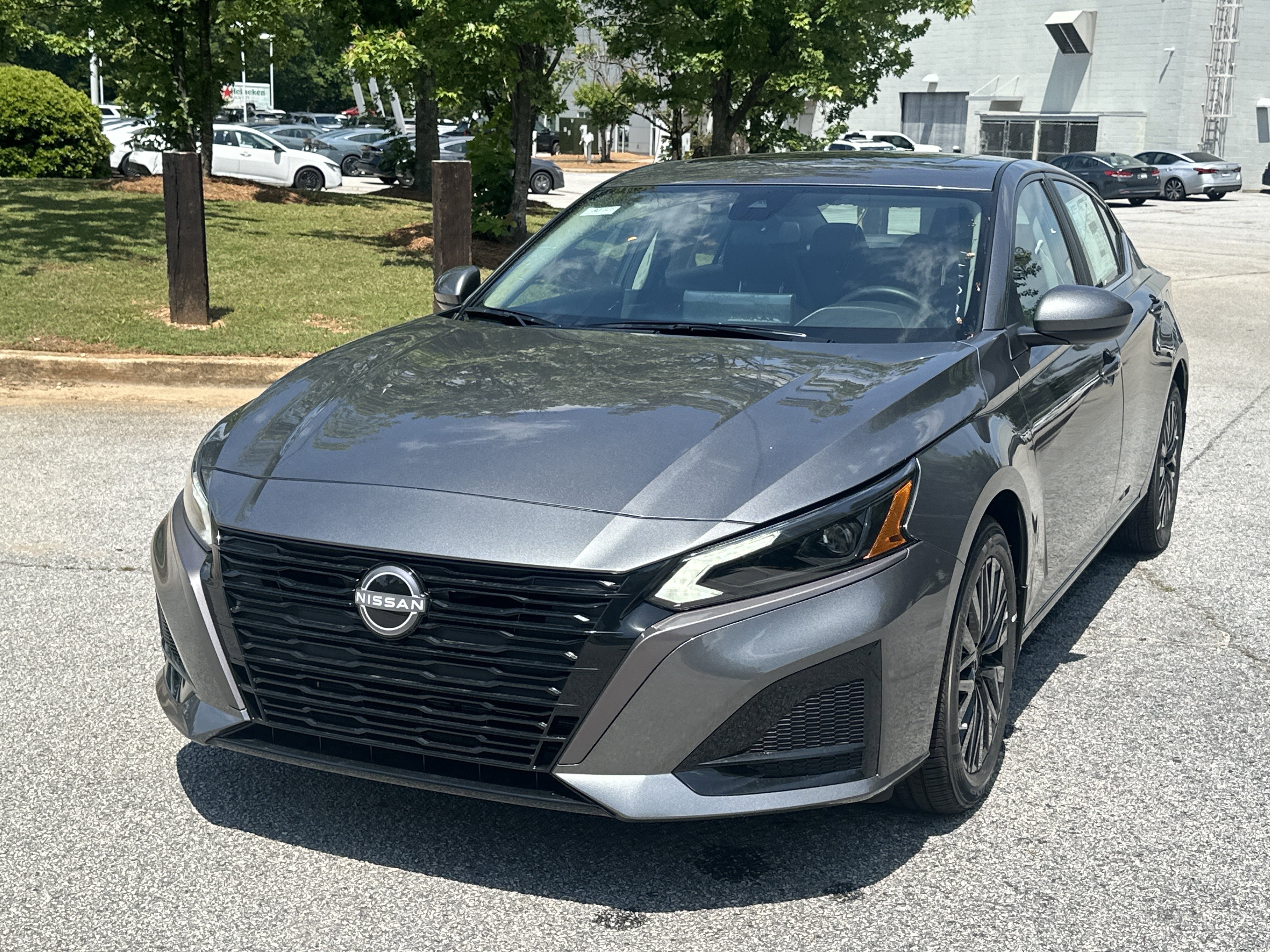 New 2026 Nissan Altima 2.5 SV FWD image 1
