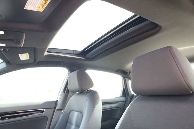 Used 2025 Honda Civic Sport image 22