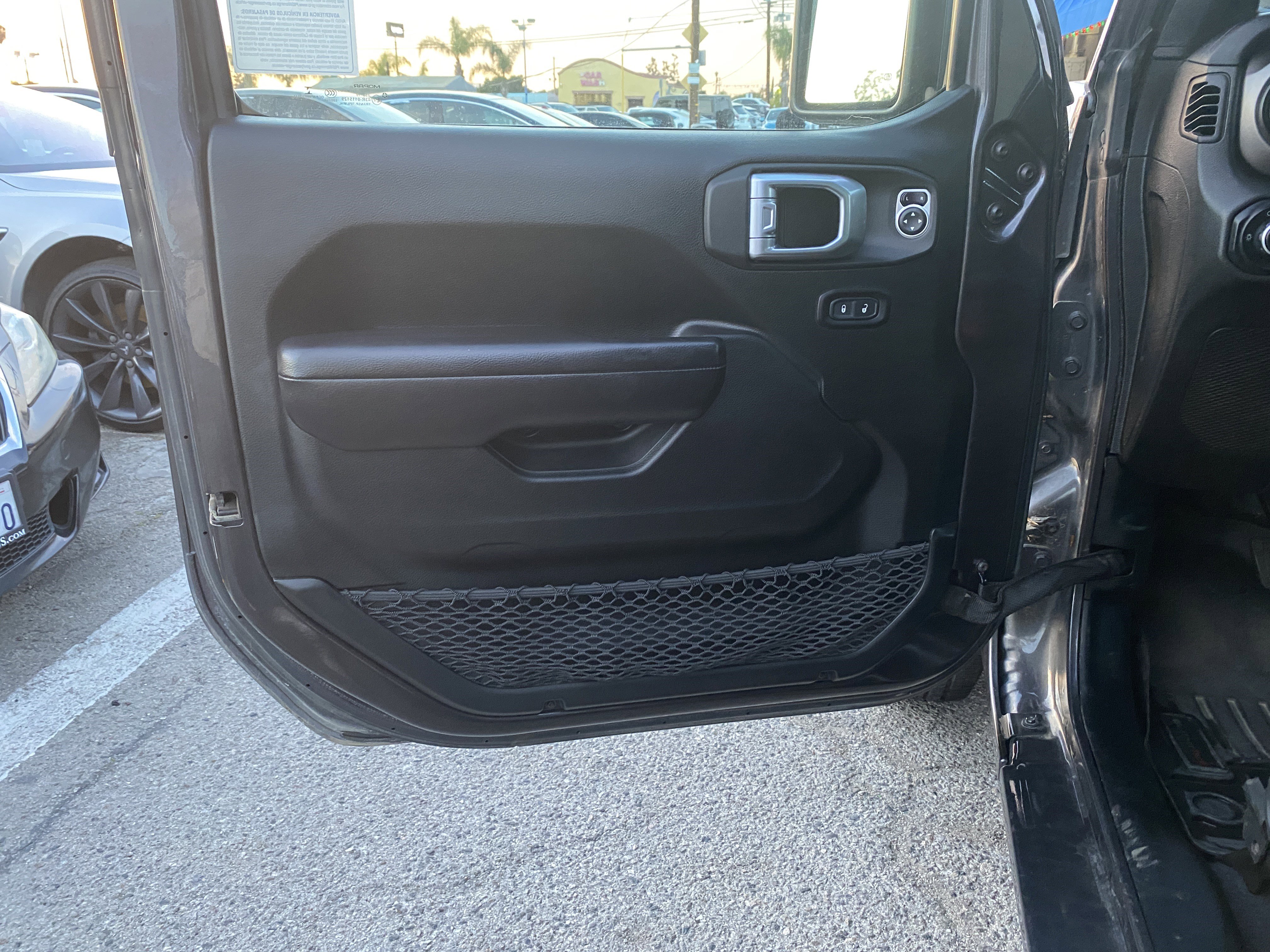 Used 2020 Jeep Wrangler Sport image 16