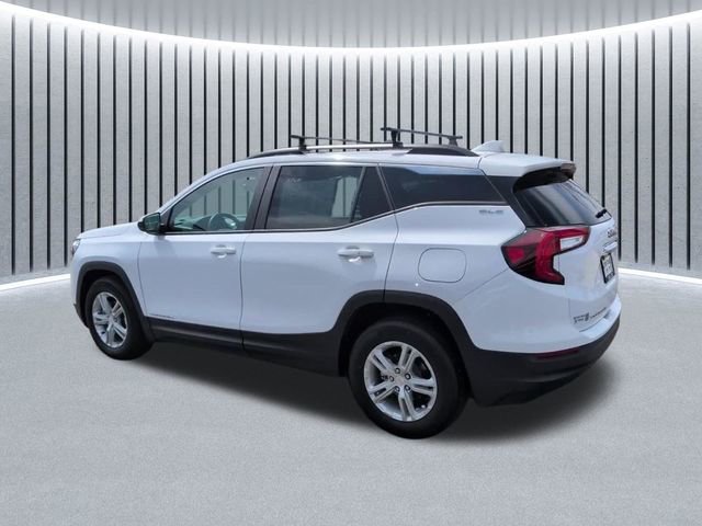 Certified 2022 GMC Terrain SLE w/ Driver Convenience Package image 9