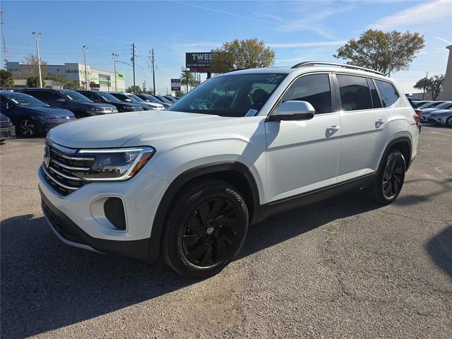 New 2026 Volkswagen Atlas SE image 8