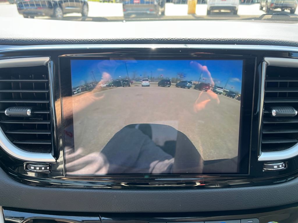 Used 2022 Chrysler Pacifica Touring-L image 26