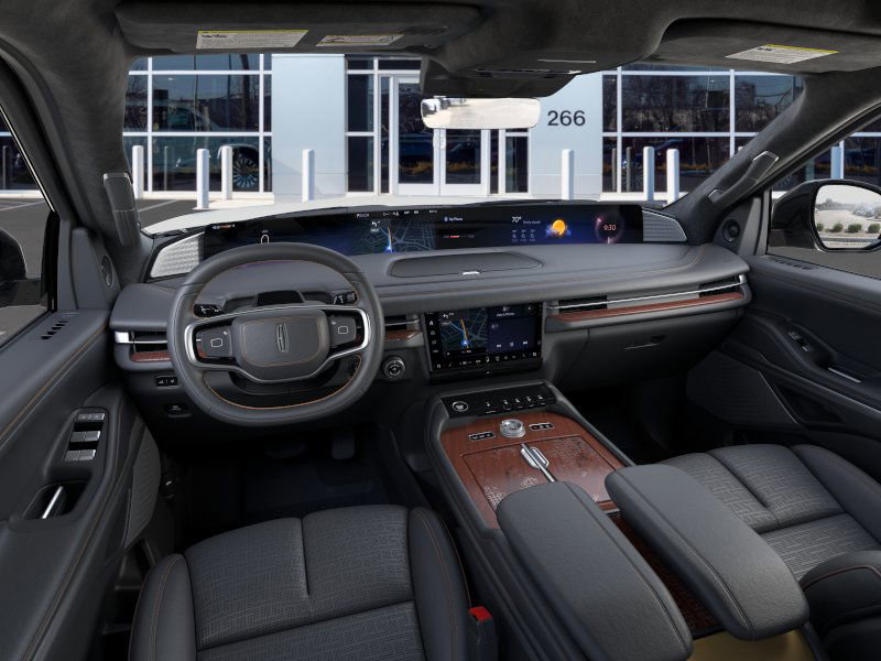 New 2025 Lincoln Navigator Black Label image 9