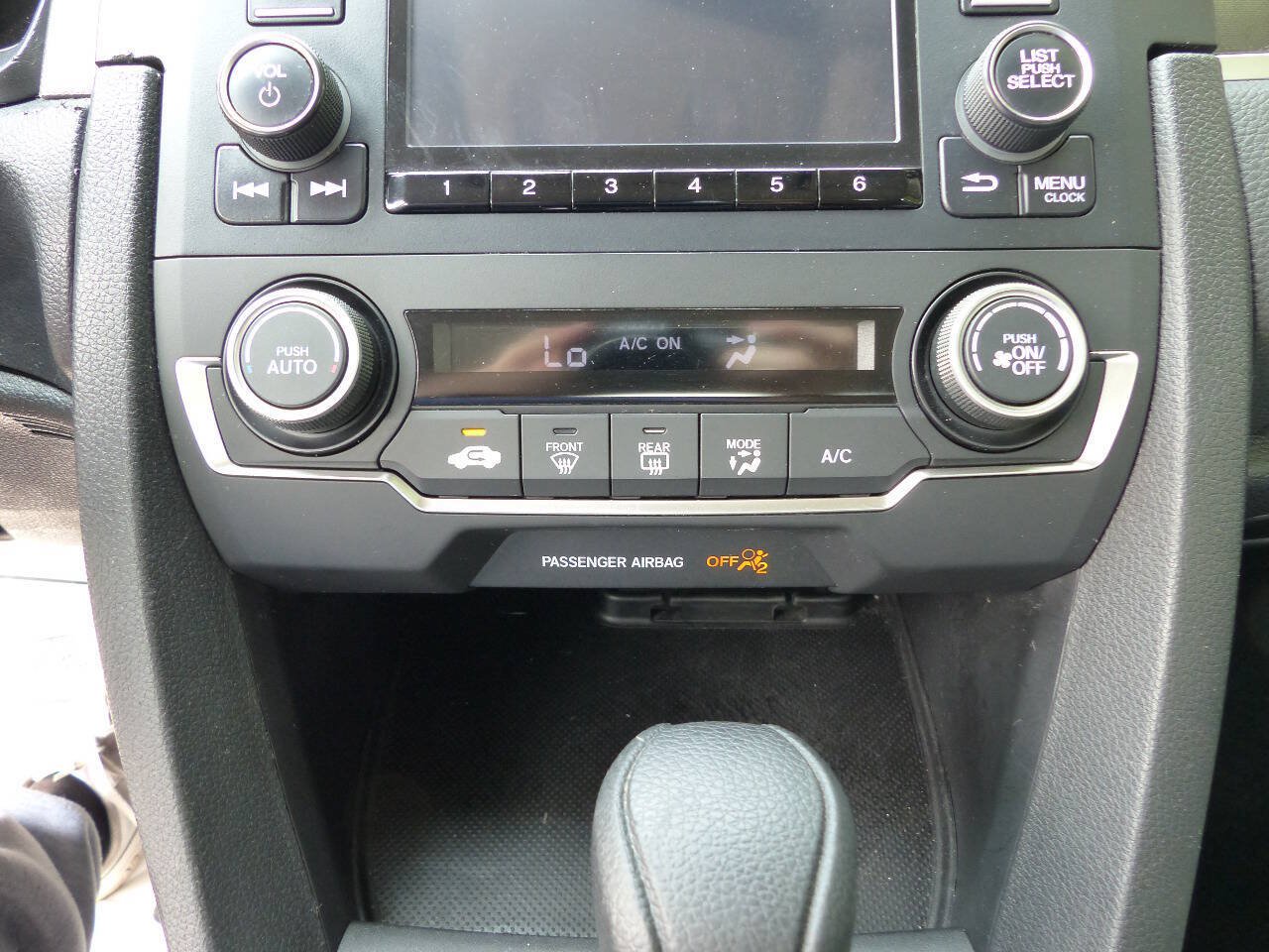 Used 2020 Honda Civic LX image 28